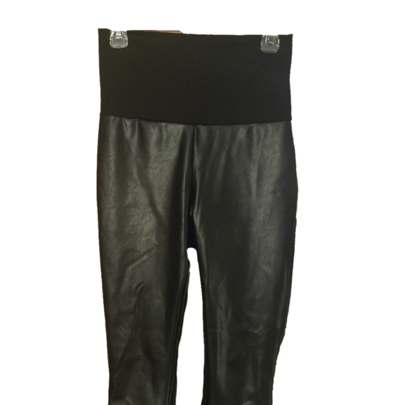 Hatch The Faux Leather Kara Pant Size XS - Picture 5 of 9